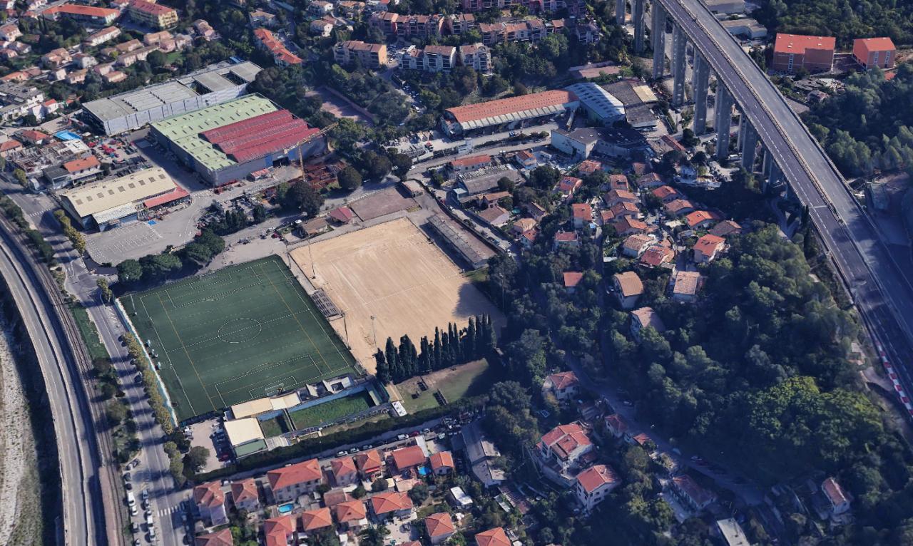 Local d'activité La Trinité 1680m² Location local d'activité La Trinité Alpes-Maritimes OLACT2533858 8